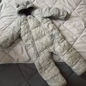 GAP snow suit, onesie, size 18-24M